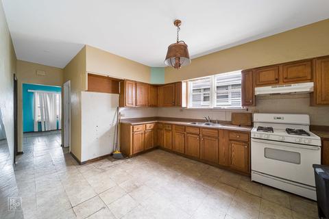 7419 W 57th St, Summit, IL 60501 photo 4