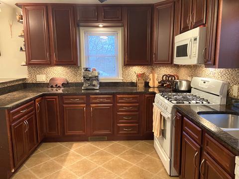 8500 S 77th Ct, Bridgeview, IL 60455 photo 10