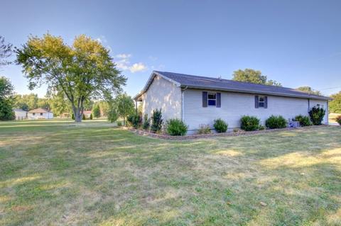 181 Western Ave, Hume, IL 61932 photo 28