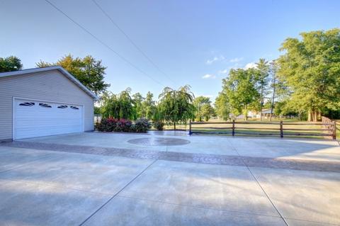181 Western Ave, Hume, IL 61932 photo 29