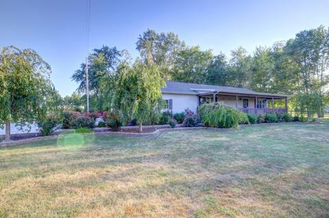 181 Western Ave, Hume, IL 61932 photo 2