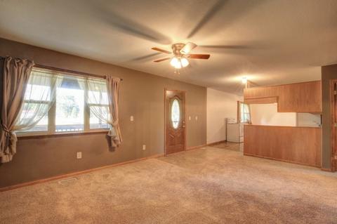 181 Western Ave, Hume, IL 61932 photo 6