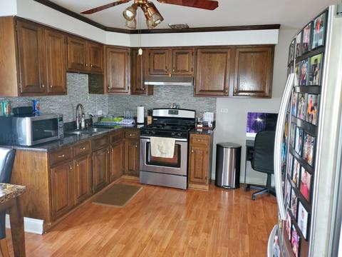 6912 Olympic Dr, Bridgeview, IL 60455 photo 7