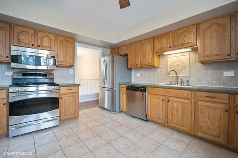 1485 Rosedale Ln, Hoffman Estates, IL 60169 photo 6