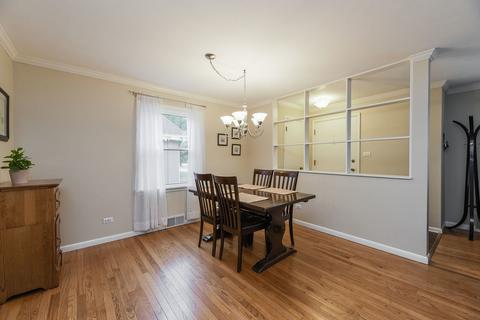 320 E Forest Ave, Wheaton, IL 60187 photo 6
