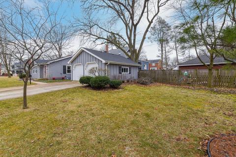 320 E Forest Ave, Wheaton, IL 60187 photo 3