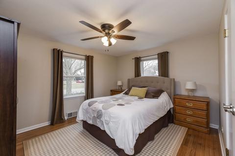 320 E Forest Ave, Wheaton, IL 60187 photo 11