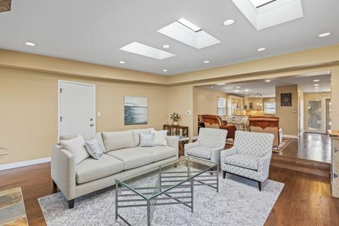 1106 Brookside Ln, Deerfield, IL 60015 photo 9