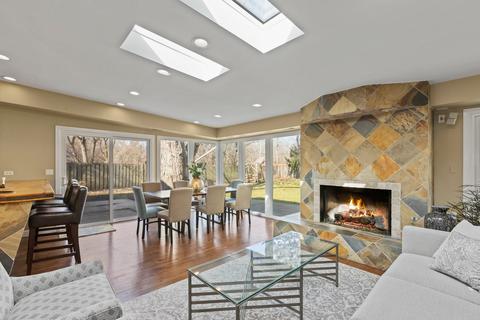 1106 Brookside Ln, Deerfield, IL 60015 photo 7