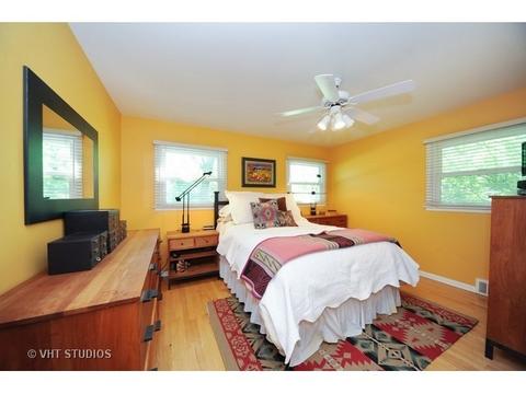 1106 Brookside Ln, Deerfield, IL 60015 photo 10