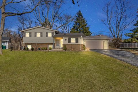 1106 Brookside Ln, Deerfield, IL 60015 photo 1