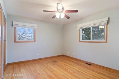 535 N Castle Rd, Addison, IL 60101 photo 10