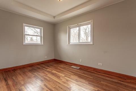 500 Geronimo St, Hoffman Estates, IL 60169 photo 10