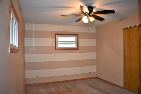5604 Bunny Ave, Mchenry, IL 60051 photo 11