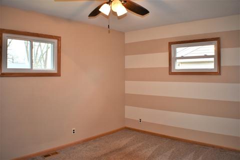 5604 Bunny Ave, Mchenry, IL 60051 photo 12