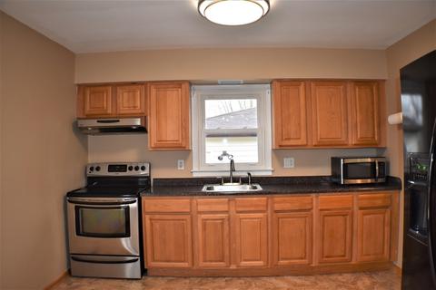 5604 Bunny Ave, Mchenry, IL 60051 photo 9