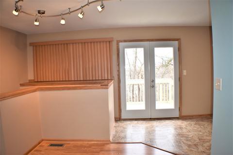 5604 Bunny Ave, Mchenry, IL 60051 photo 10