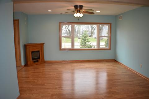 5604 Bunny Ave, Mchenry, IL 60051 photo 6