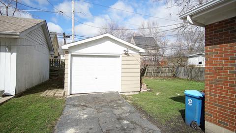 1023 Jackson St, Aurora, IL 60505 photo 16