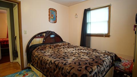 1023 Jackson St, Aurora, IL 60505 photo 10