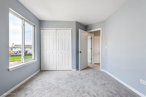 2700 Crested Butte Trl, Plainfield, IL 60586 photo 16