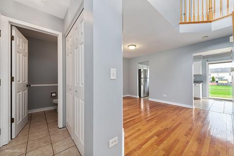 2700 Crested Butte Trl, Plainfield, IL 60586 photo 4