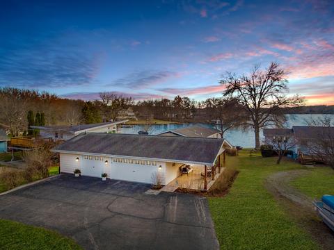 18299 Teepee Trl, Hudson, IL 61748 photo 38