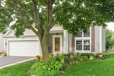 1280 S Highgoal Dr, Wheeling, IL 60090 photo 2
