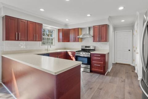 1304 Sequoia Rd, Naperville, IL 60540 photo 5