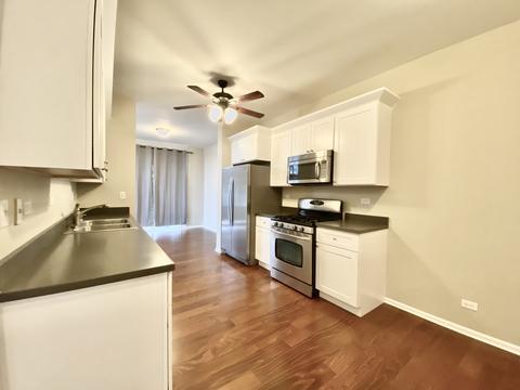 202 Grandview Ct, Algonquin, IL 60102 photo 3