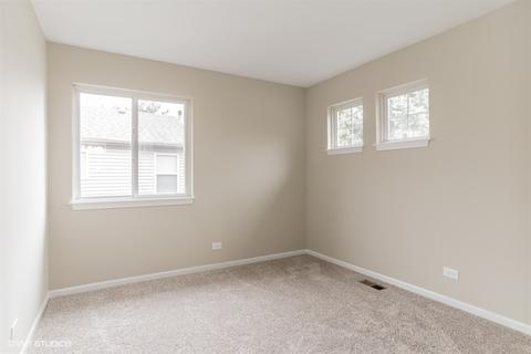 352 Lincoln Dr, Bartlett, IL 60103 photo 17