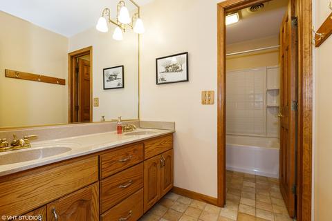 13111 Denise St, Plainfield, IL 60585 photo 16