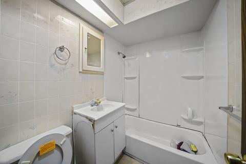 8335 S Thomas Ave, Bridgeview, IL 60455 photo 22