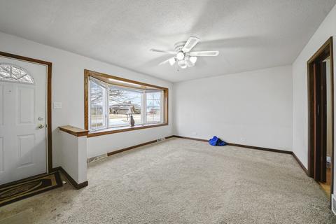 8335 S Thomas Ave, Bridgeview, IL 60455 photo 7