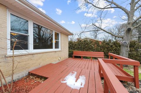 1040 Gladish Ln, Glenview, IL 60025 photo 38