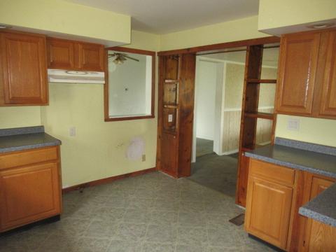 206 S Pine St, Fairmount, IL 61841 photo 8