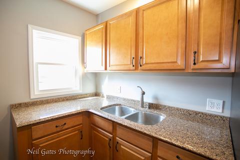 837 Watson St, Aurora, IL 60505 photo 14
