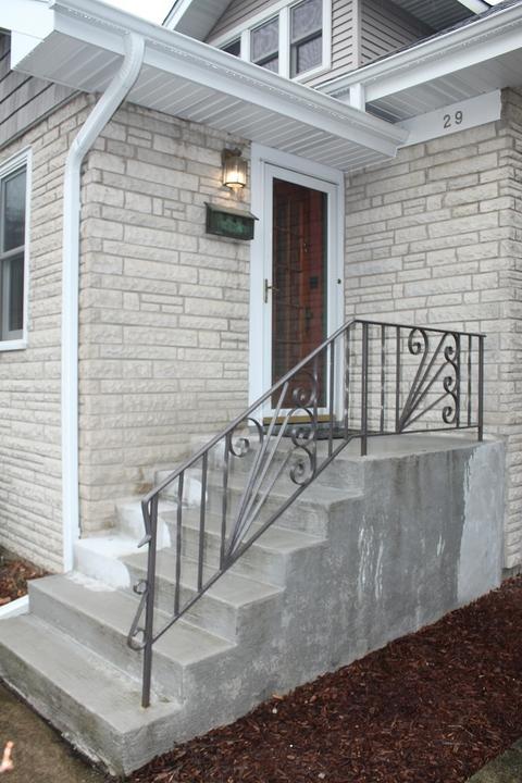 29 E Pine Ave, Roselle, IL 60172 photo 3