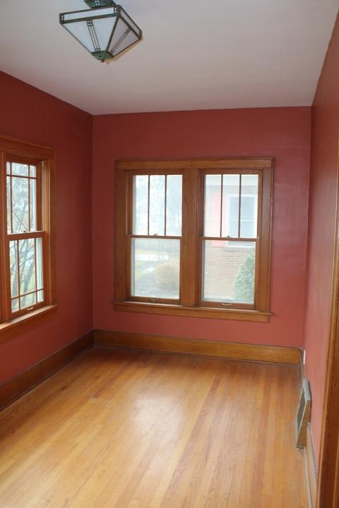 29 E Pine Ave, Roselle, IL 60172 photo 4