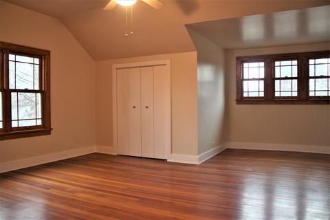 29 E Pine Ave, Roselle, IL 60172 photo 19