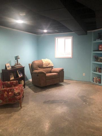 111 S Transit St, Creston, IL 60113 photo 15
