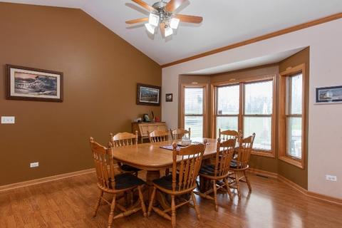 2005 Stone Dr, Mchenry, IL 60051 photo 13