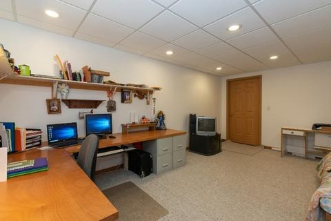 2005 Stone Dr, Mchenry, IL 60051 photo 28