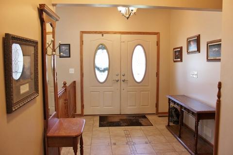 2005 Stone Dr, Mchenry, IL 60051 photo 5