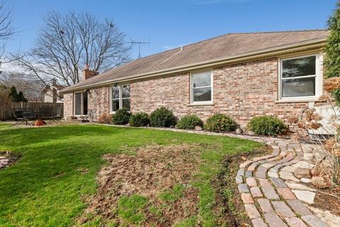 1611 Robin Ln, Glenview, IL 60025 photo 27