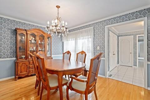 1611 Robin Ln, Glenview, IL 60025 photo 13