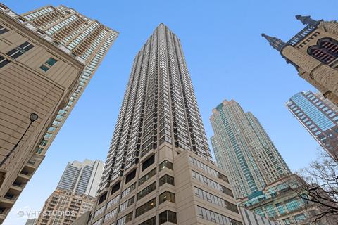 30 E Huron St #1301, Chicago, IL 60611 photo 1