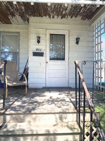 803 E 3rd St, Dixon, IL 61021 photo 2