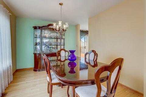 112 E Green Valley Ct, Round Lake Beach, IL 60073 photo 5