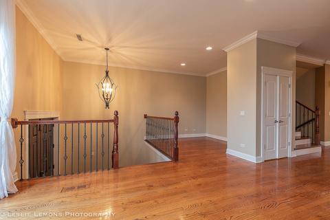 16 W534 Bluff Rd, Willowbrook, IL 60527 photo 10